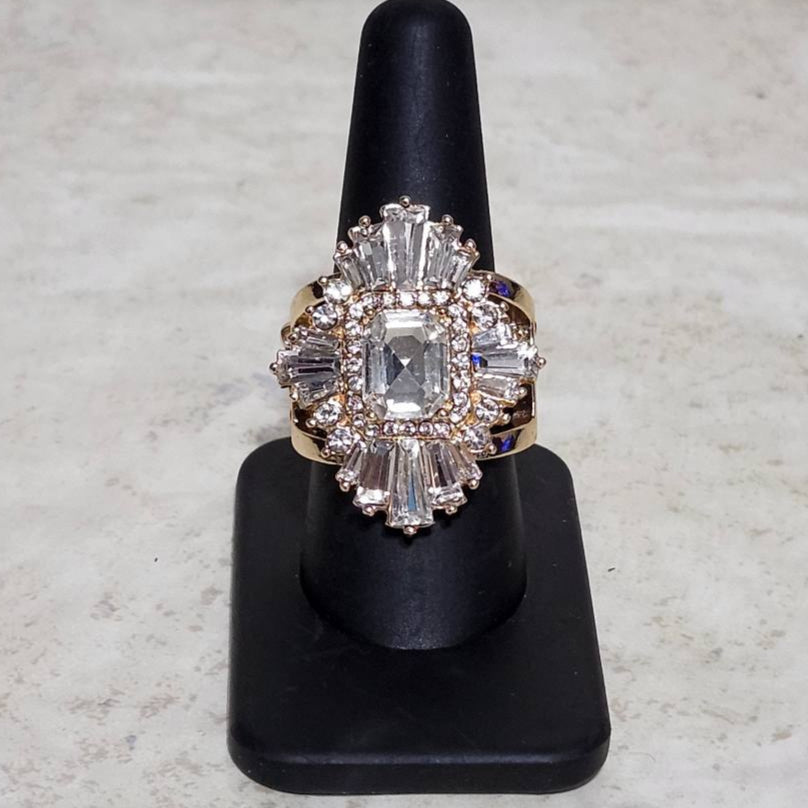 Flair for the Charismatic - Gold Ring - Princess Glam Shop