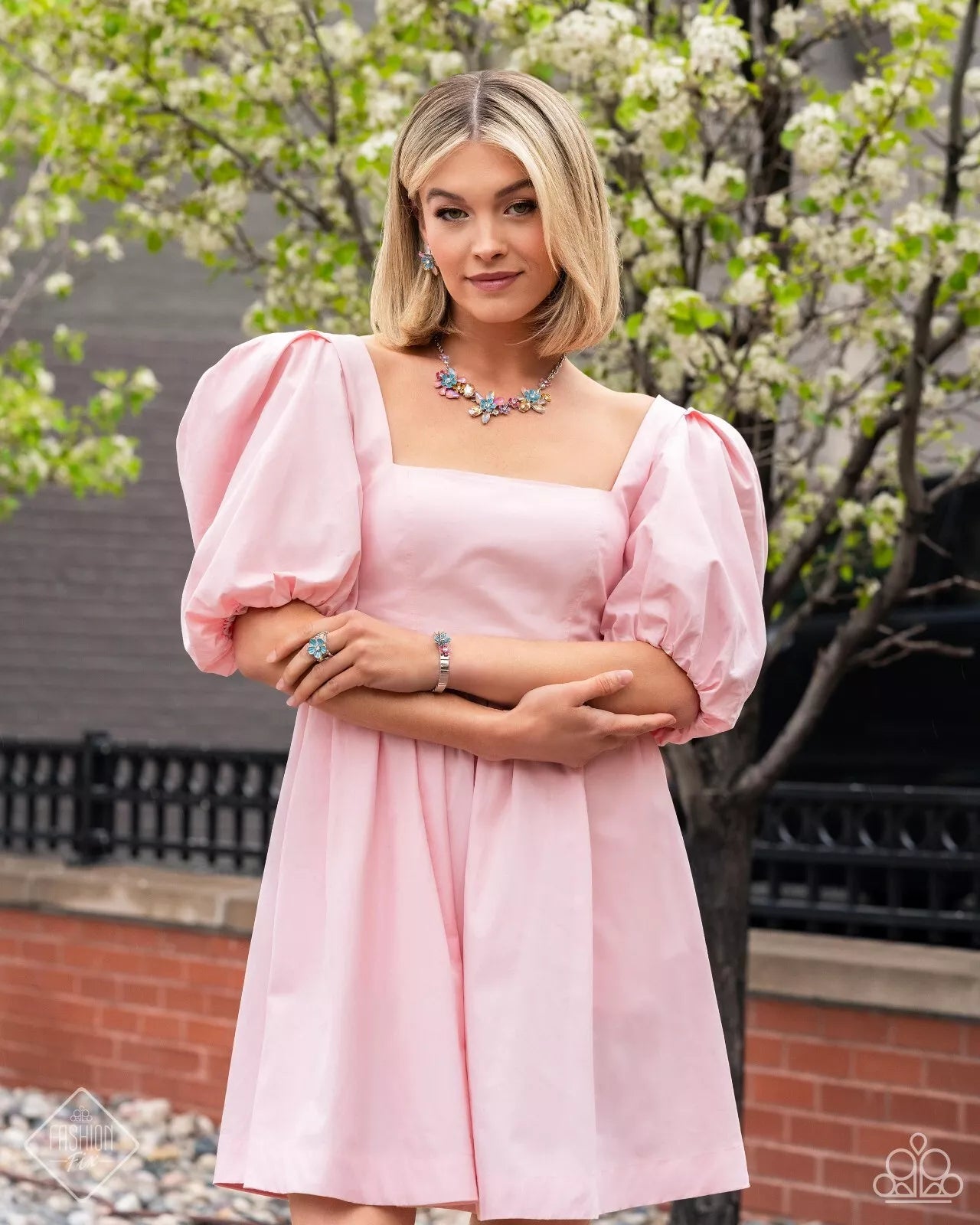 Glimpses of Malibu - Multi Pink & Blue Complete Trend Blend June 2024 Fashion Fix Set