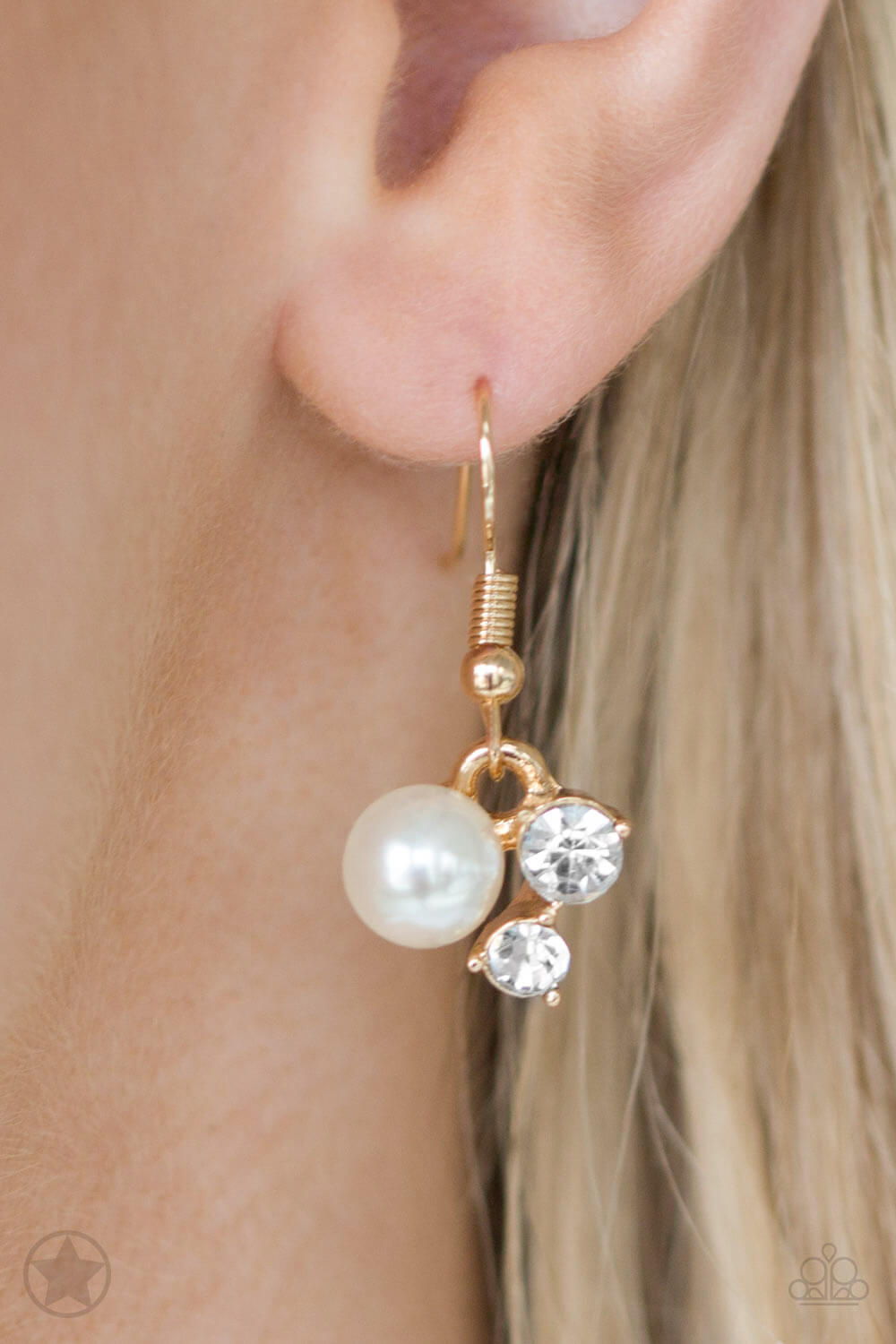 Toast To Perfection Gold & White Pearl Necklace Set - Princess Glam Shop