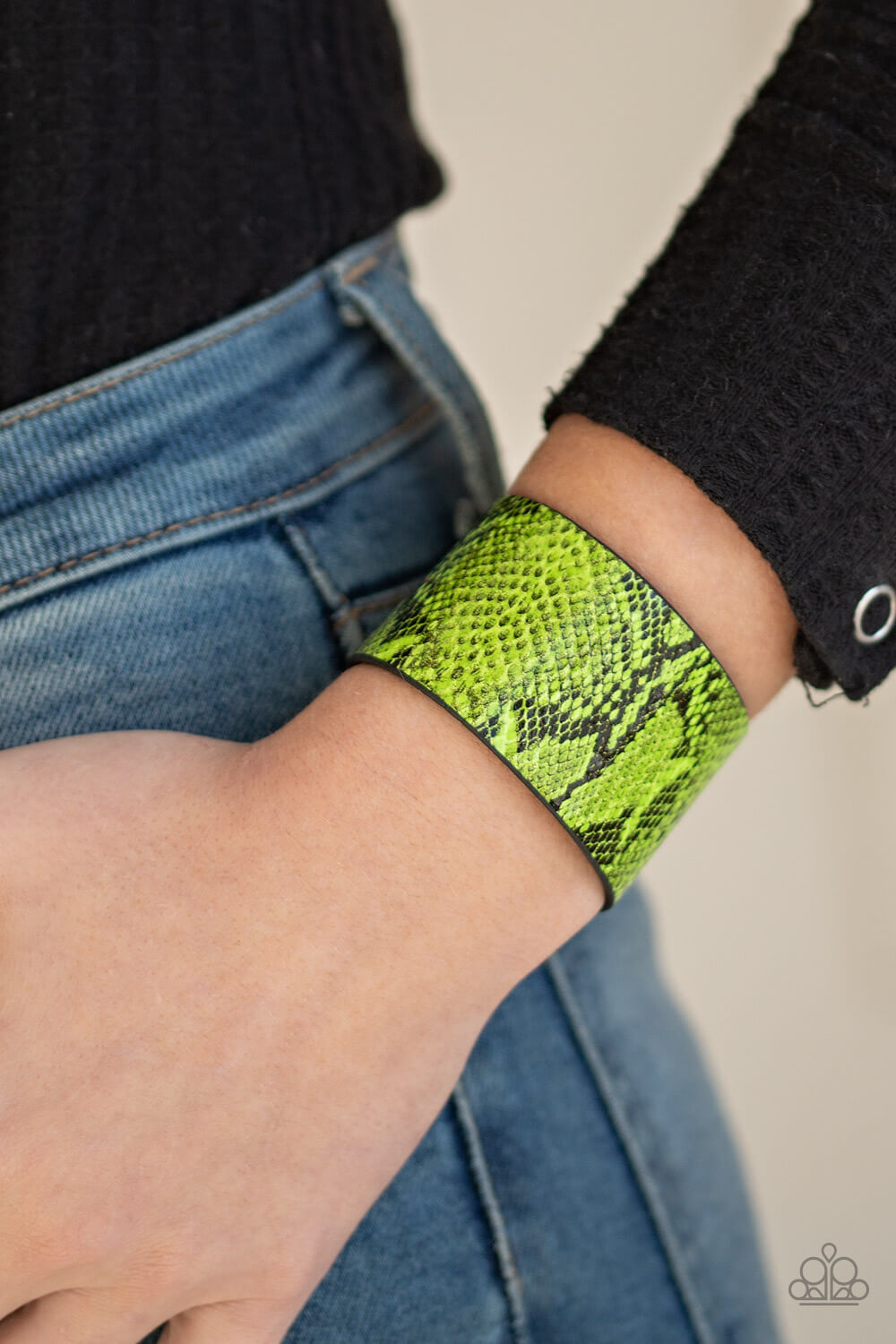 It's a Jungle Out There - Green Bracelet - Princess Glam Shop