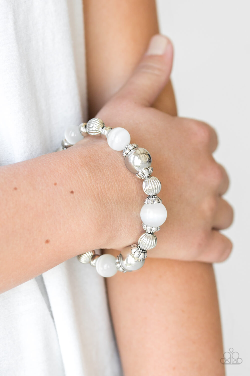 Once Upon A MARITIME - White Beaded Bracelet - Princess Glam Shop