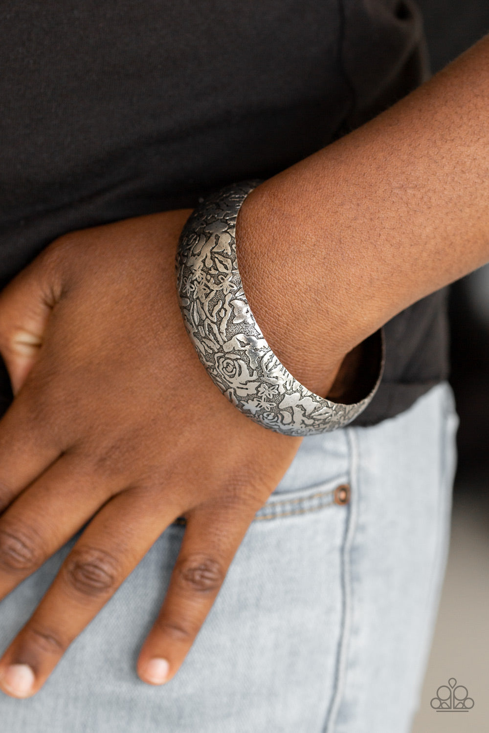 Garden Villa - Silver Bangle Bracelet - Princess Glam Shop