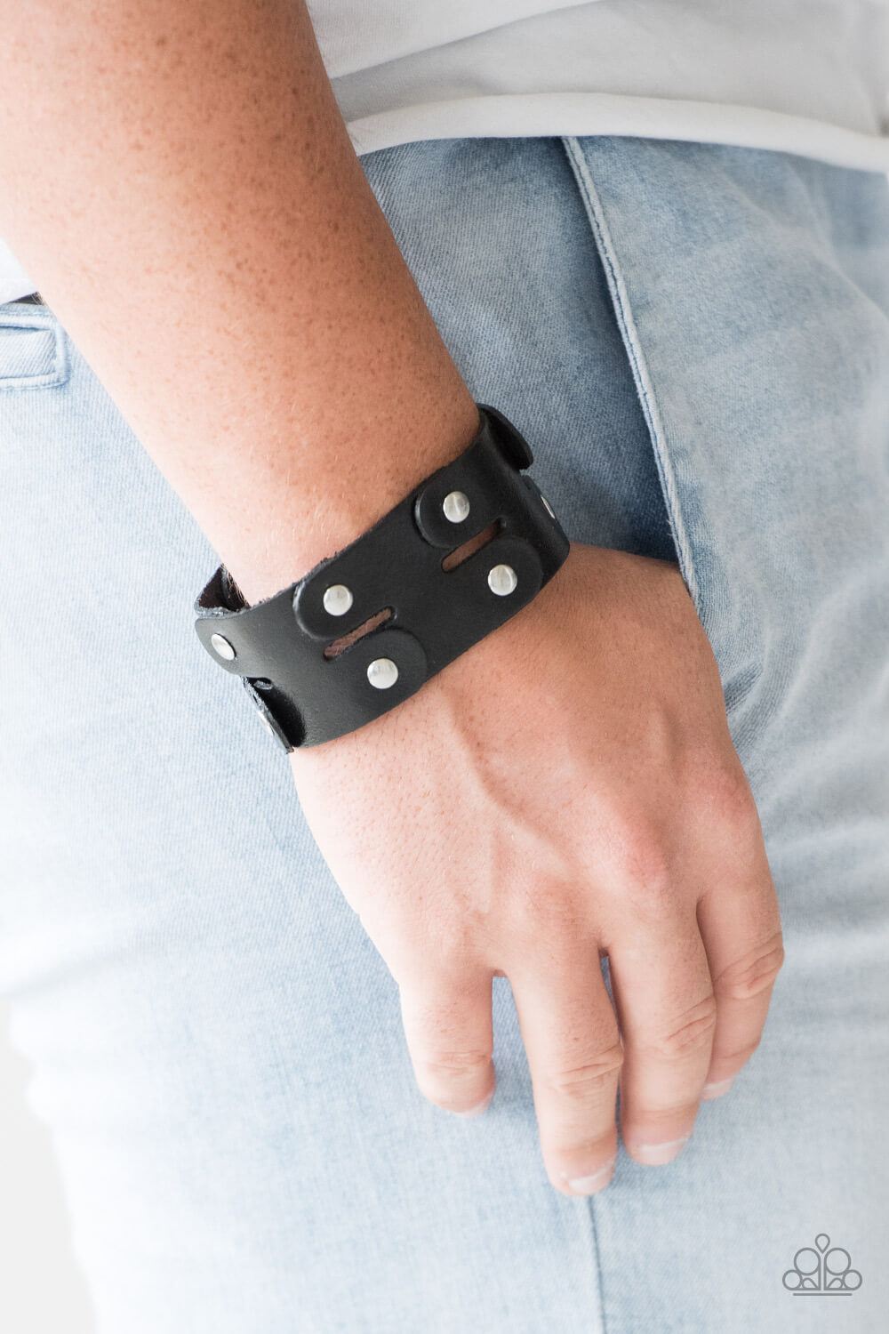 Downright Desperado - Black Bracelet - Princess Glam Shop