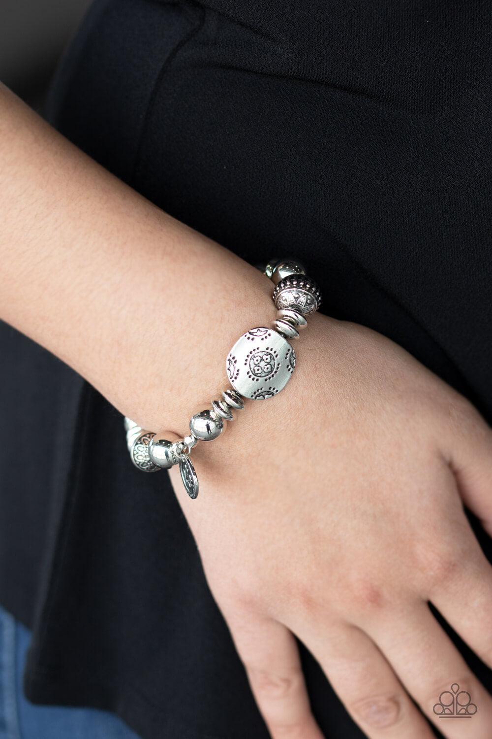 Aesthetic Appeal - Silver Bracelet - Princess Glam Shop