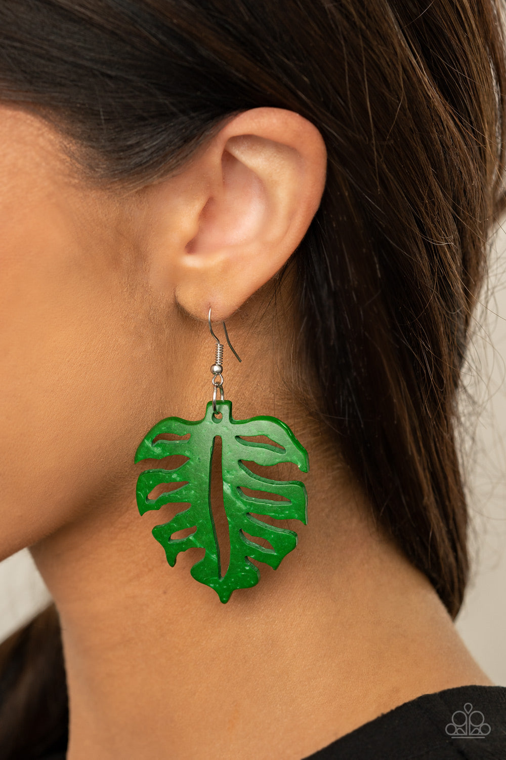 Shake Your PALMS PALMS - Green Wood Earrings - Princess Glam Shop