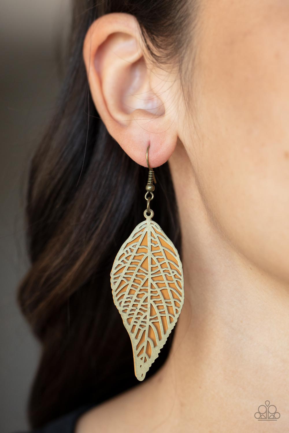 Leafy Luxury - Brass & Brown Earrings - Princess Glam Shop