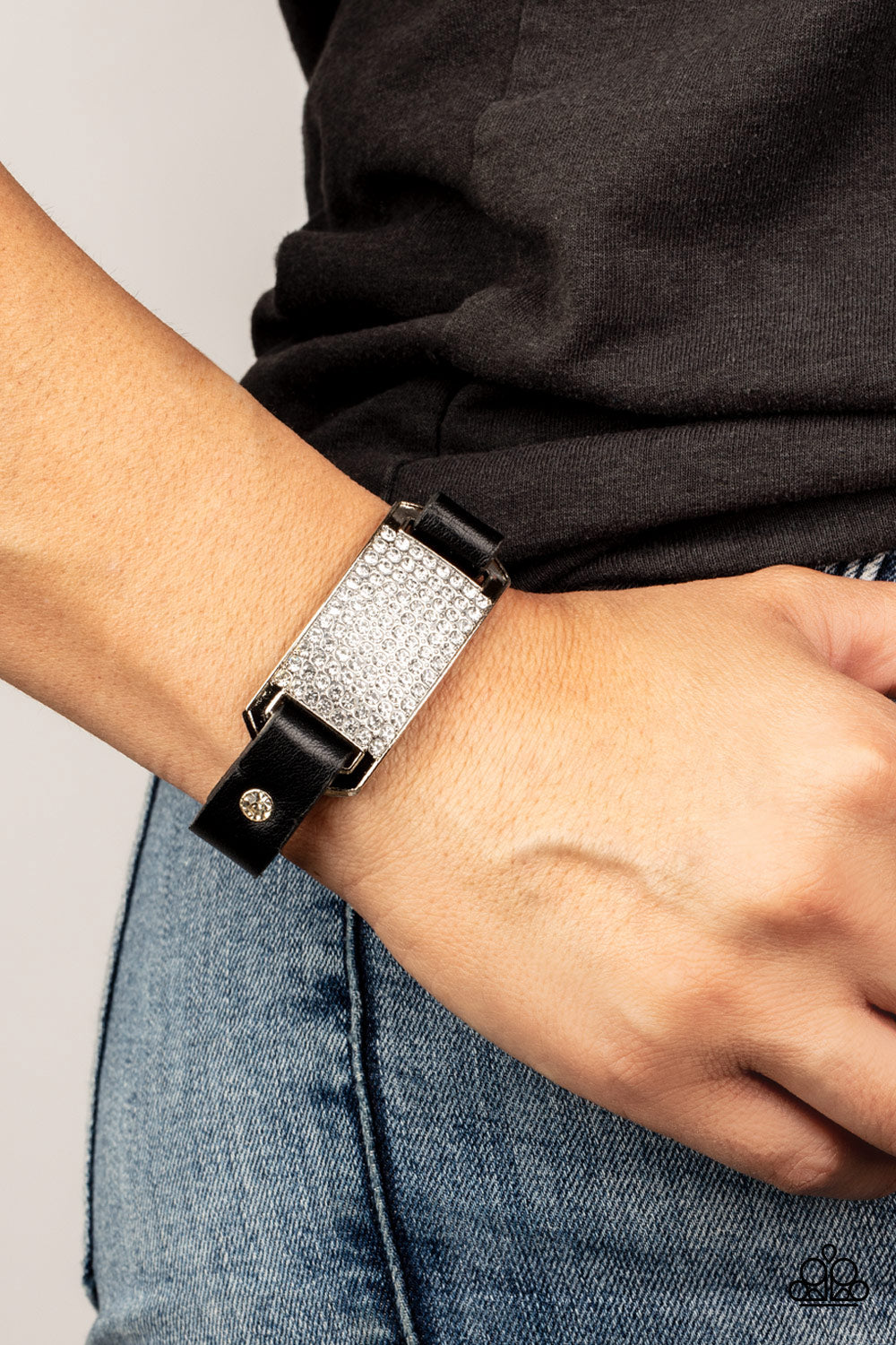 Urban Rivalry - Black & White Snap Bracelet - Princess Glam Shop