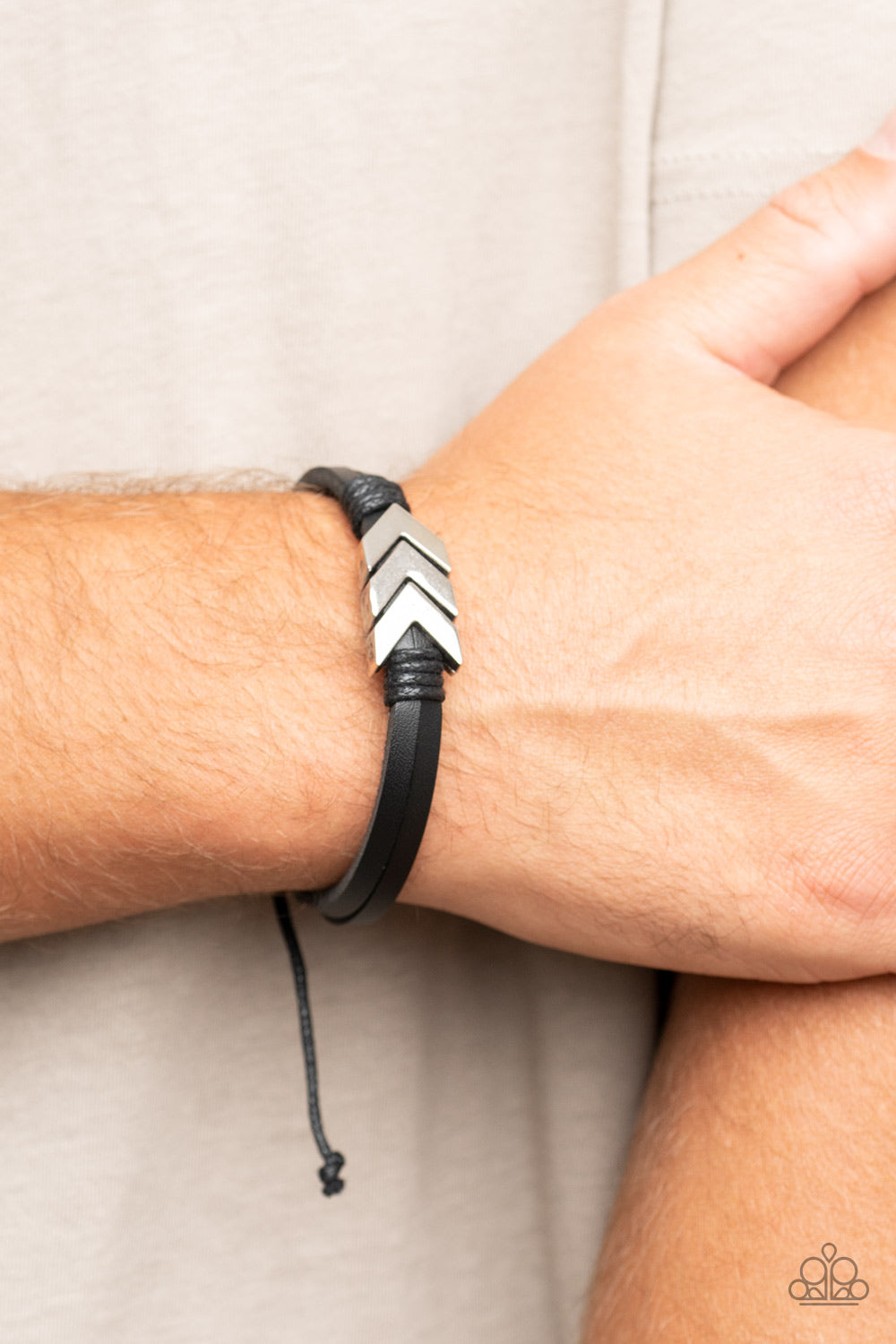 Arrow Pharaoh - Black Urban Bracelet - Princess Glam Shop