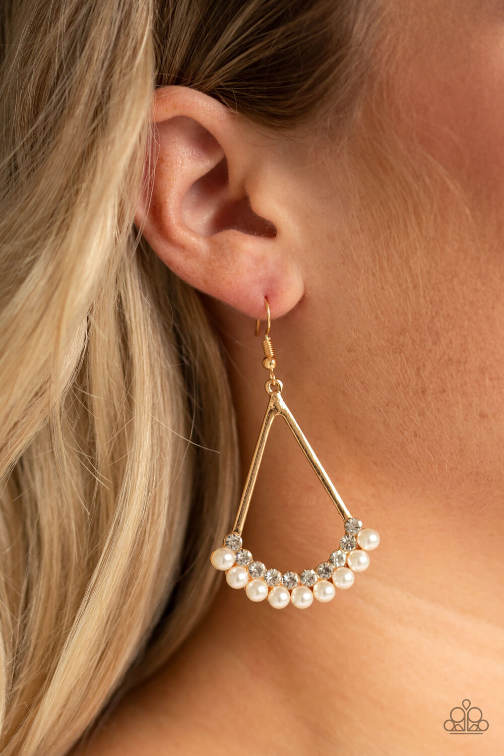 Top to Bottom - Gold & White Pearl Earrings - Princess Glam Shop