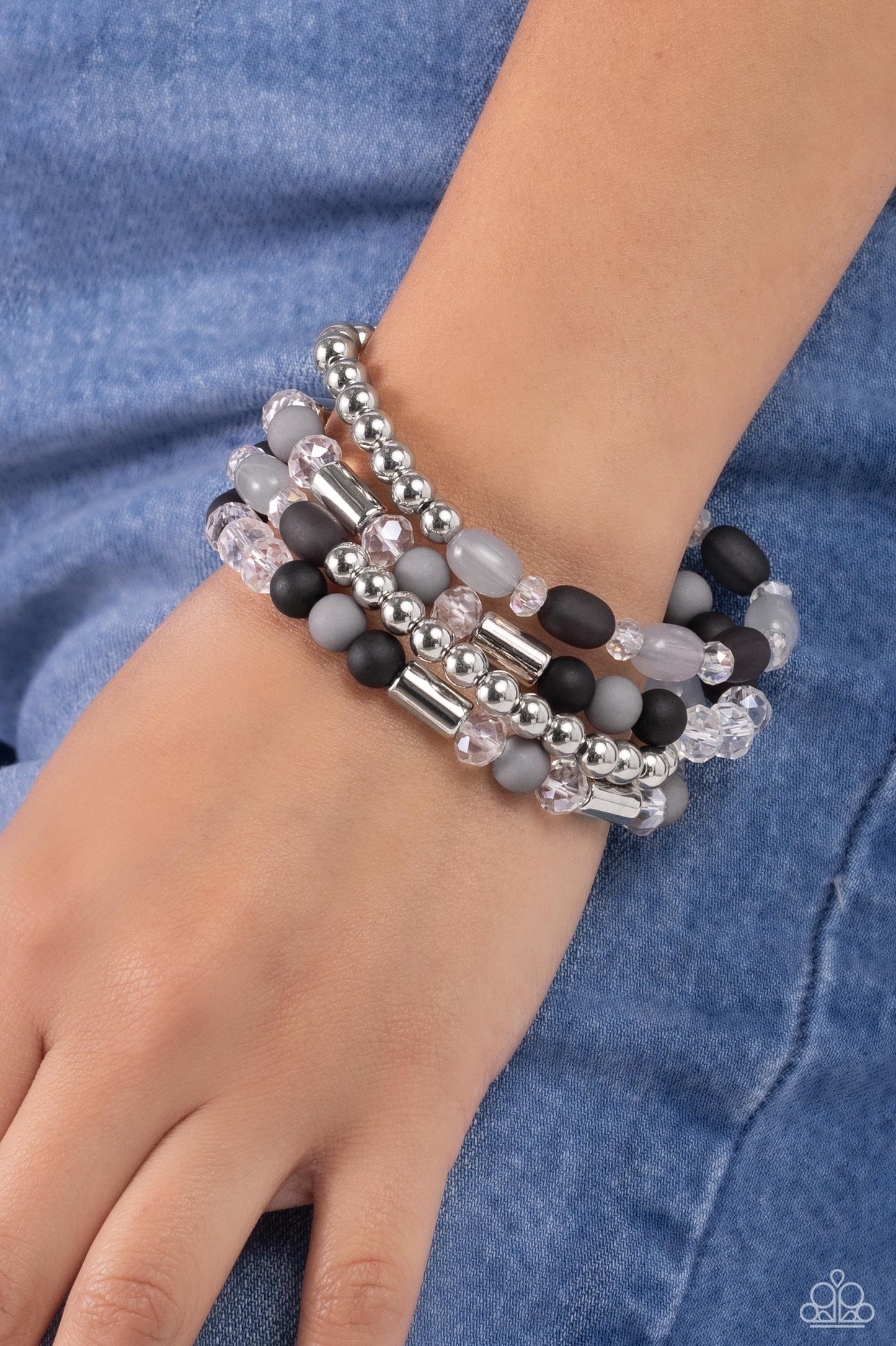 Glassy Gait - Black Bracelet Set