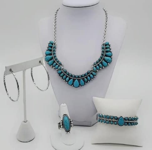 Simply Santa Fe -Blue Stone Complete Trend Blend October 2020 Fashion Fix Exclusive Set