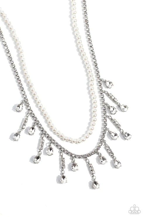 Lessons in Luxury - White Necklace Set 2023 Convention Exclusive