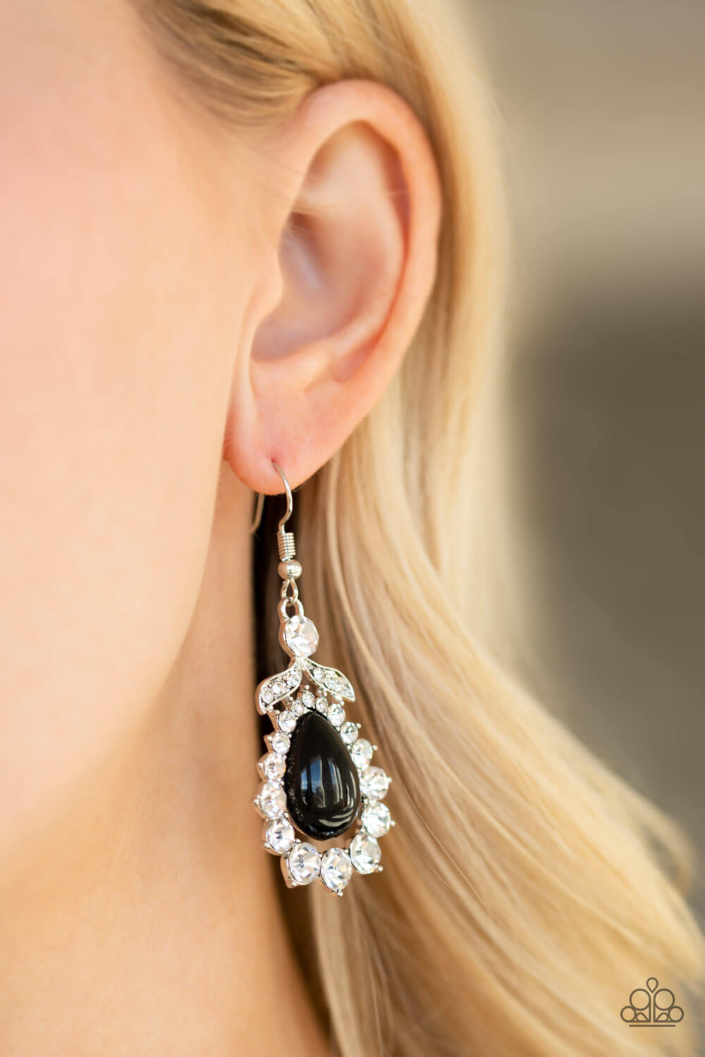 Award Winning Shimmer - Black Earrings - Princess Glam Shop