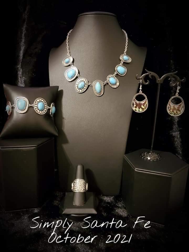 Simply Santa Fe - Complete Trend Blend Oct 2021 Blue Stone Fashion Fix Exclusive Set - Princess Glam Shop