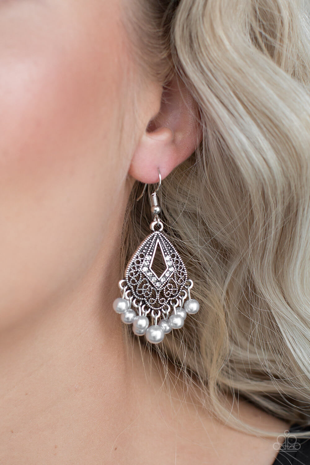 Gracefully Gatsby - Silver Earrings - Princess Glam Shop