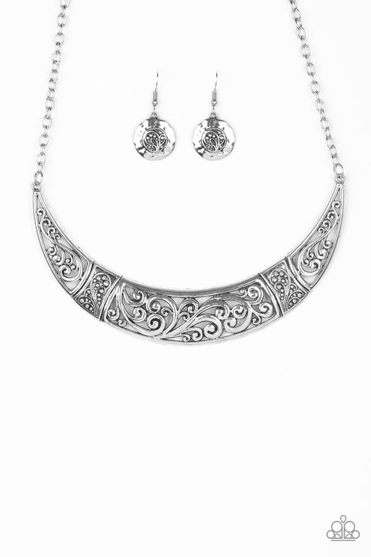 Bull In A China Shop - Silver Necklace Set - Princess Glam Shop