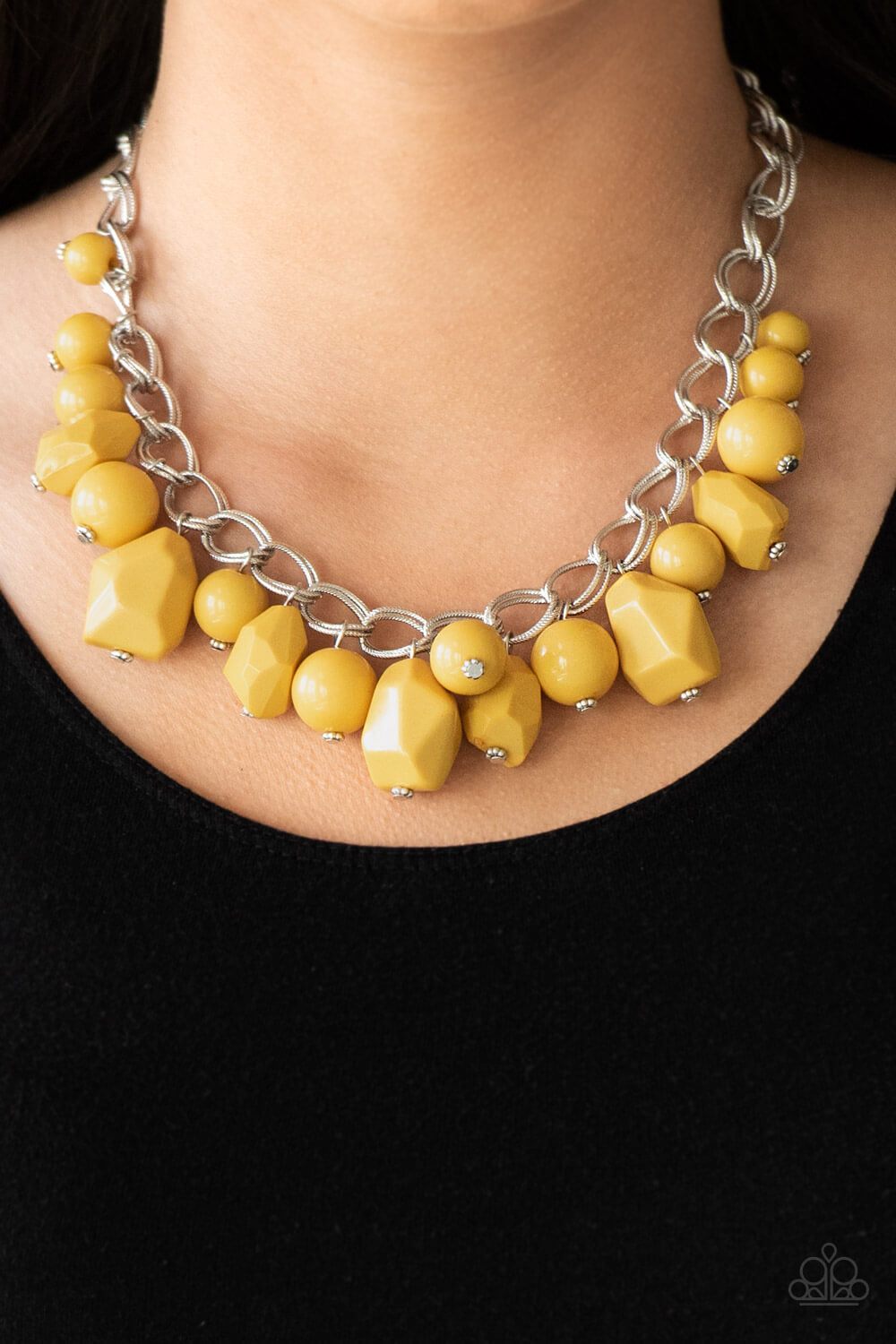 Gorgeously Globetrotter - Yellow Necklace Set - Princess Glam Shop