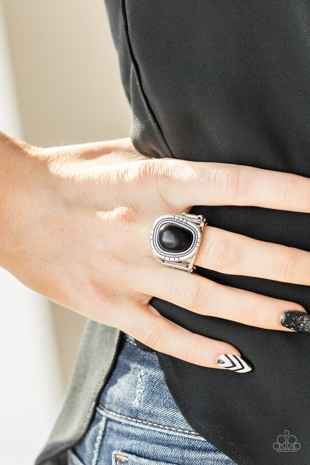 Out On The Range - Black Ring - Princess Glam Shop