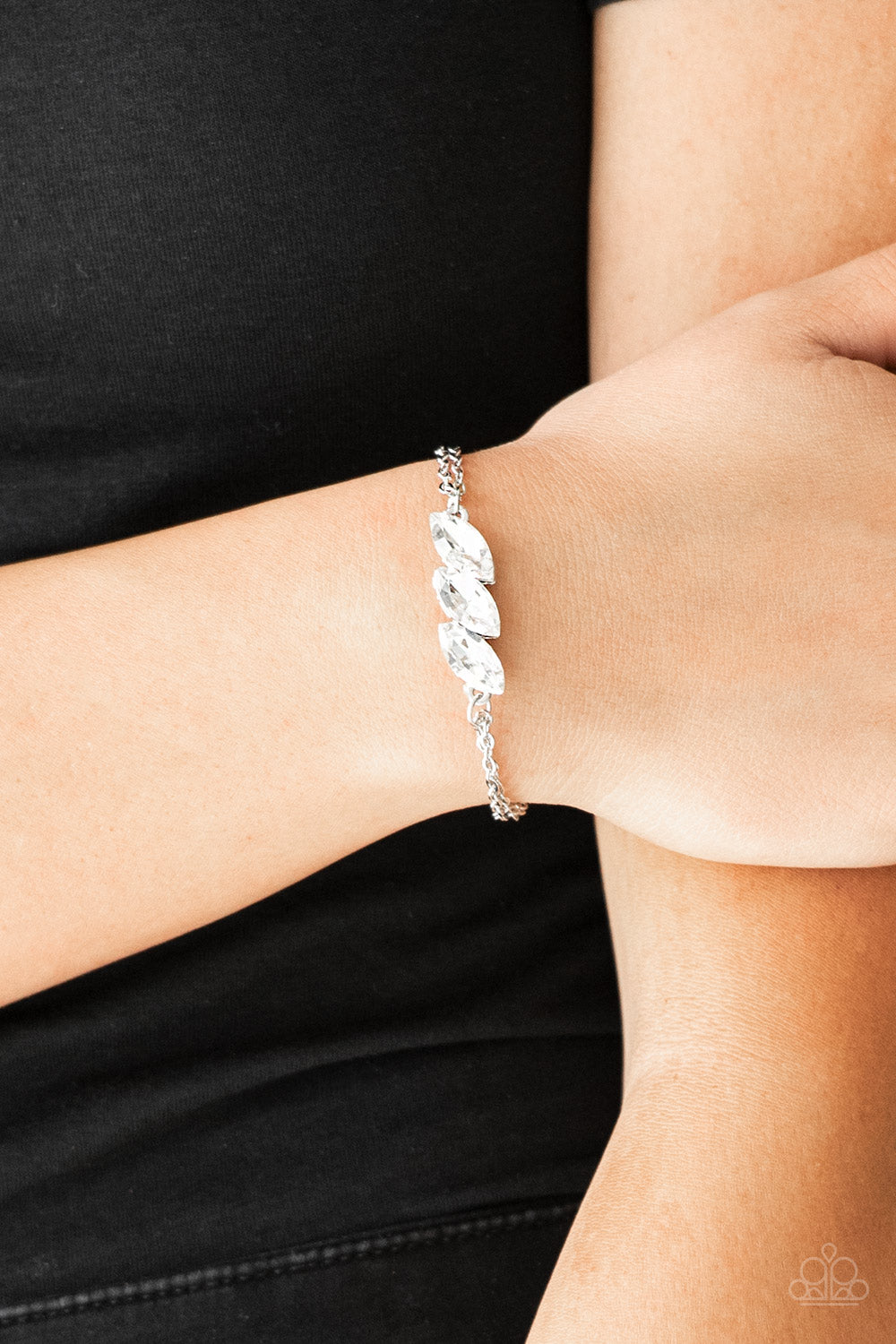 Pretty Priceless - White Bracelet - Princess Glam Shop