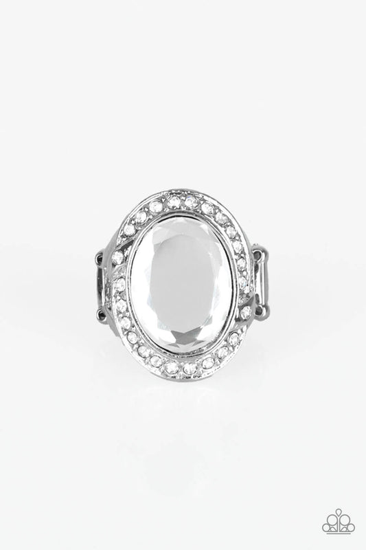 Queen Scene Ring - White Ring - Princess Glam Shop