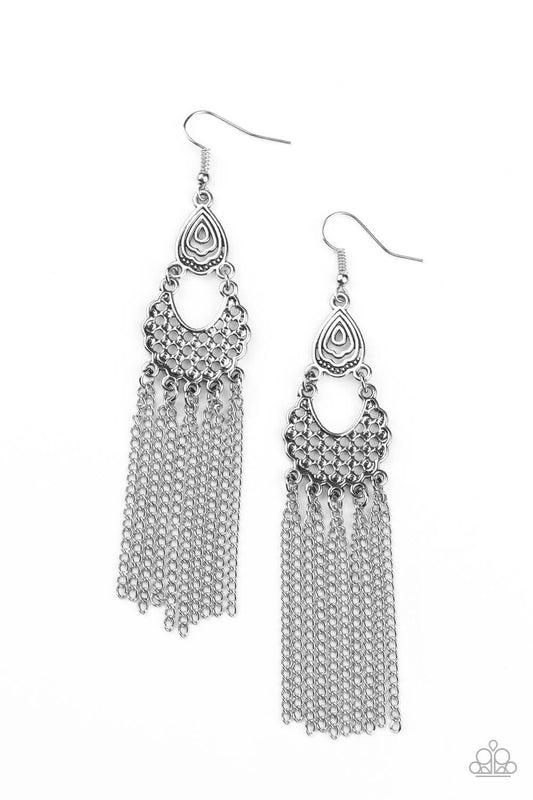 Insane Chain - Silver Earrings - Princess Glam Shop