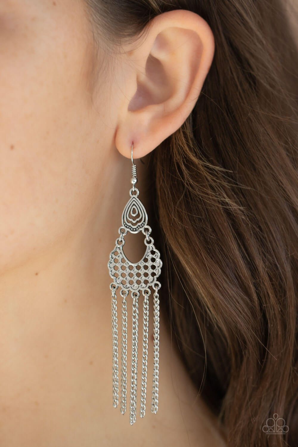 Insane Chain - Silver Earrings - Princess Glam Shop