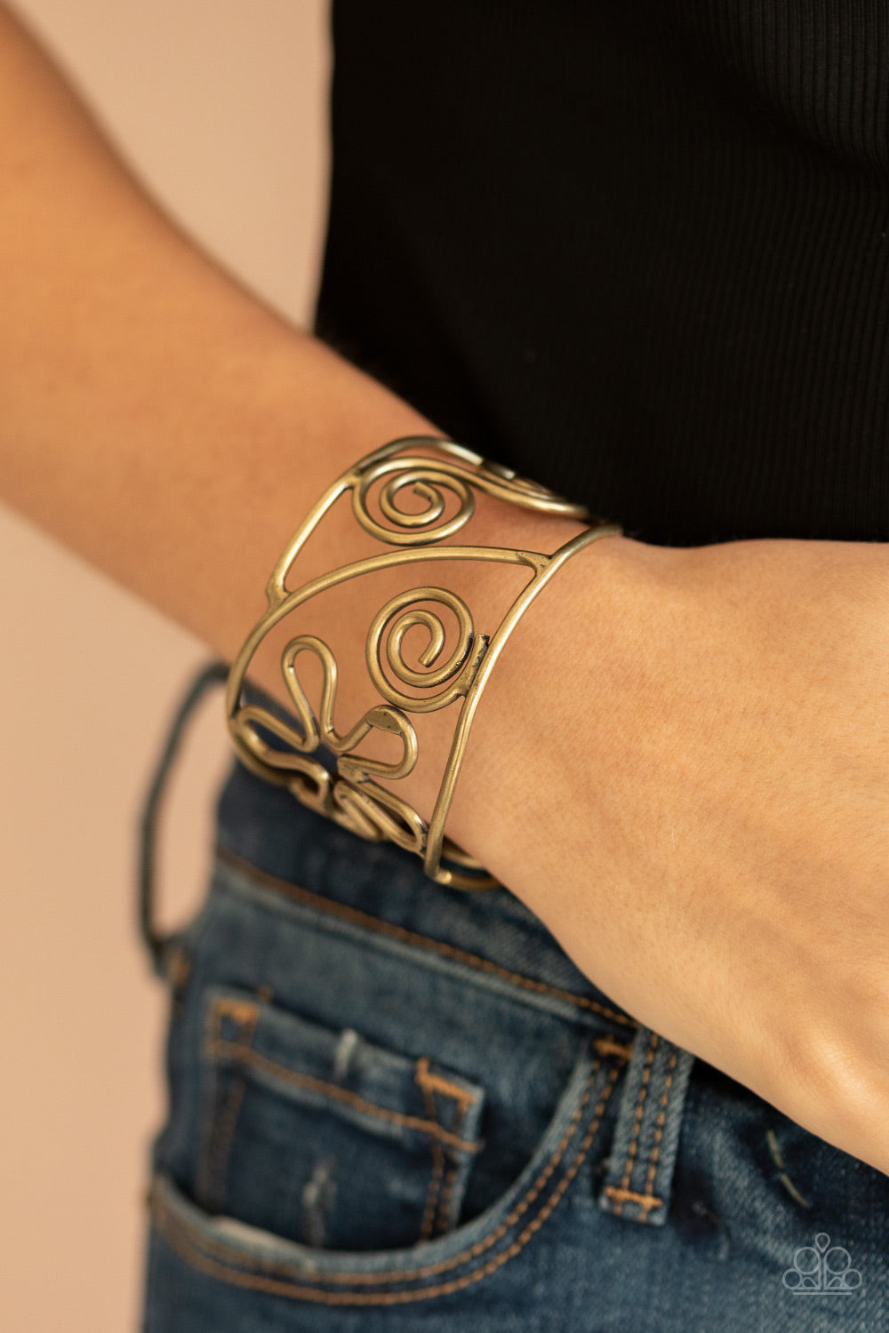 Groovy Sensations - Brass Cuff Bracelet - Princess Glam Shop