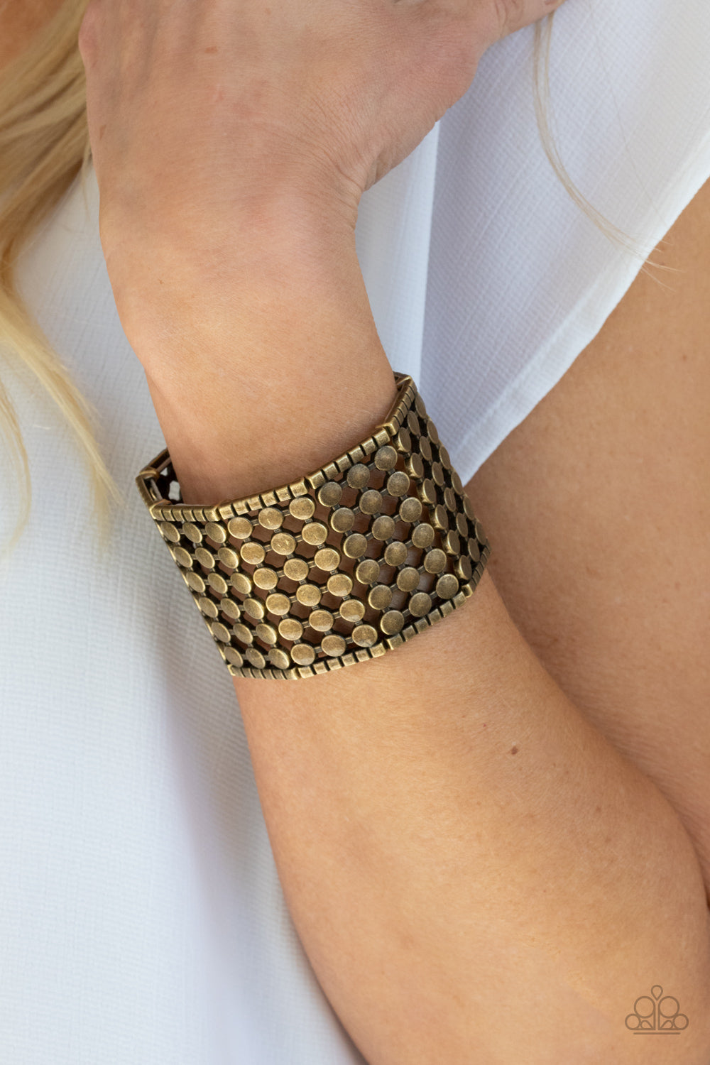 Cool and CONNECTED - Brass Bracelet - Princess Glam Shop