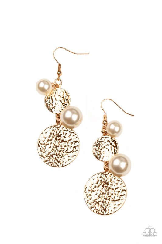 Pearl Dive - Gold Earrings - Princess Glam Shop