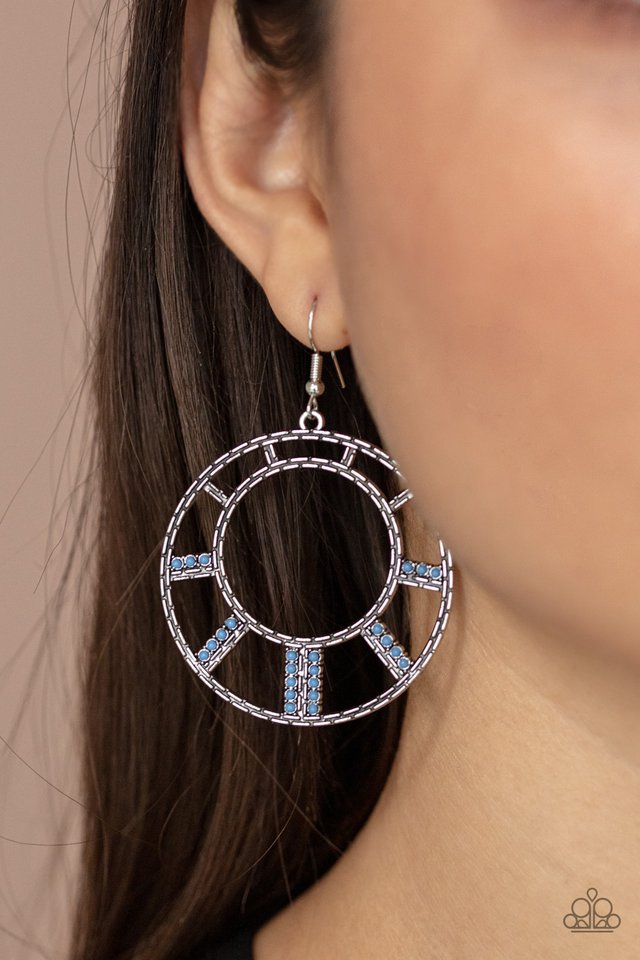 Fleek Fortress - Blue Earrings - Princess Glam Shop