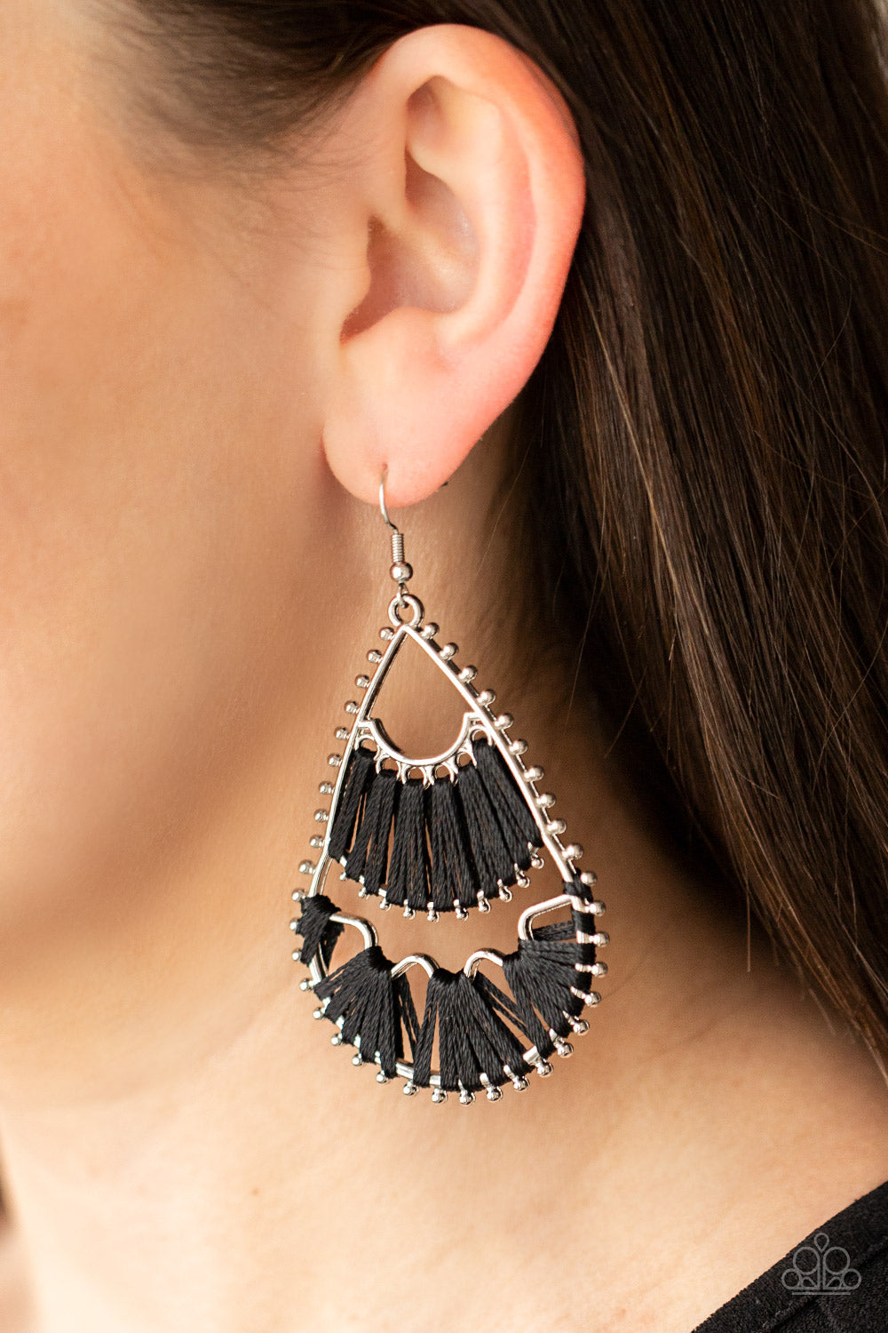 Samba Scene - Black Earrings - Princess Glam Shop