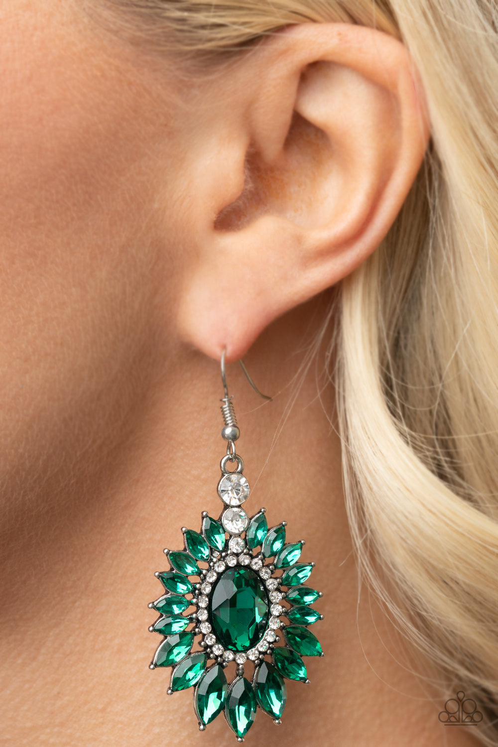 Big Time Twinkle - Green Earrings - Princess Glam Shop