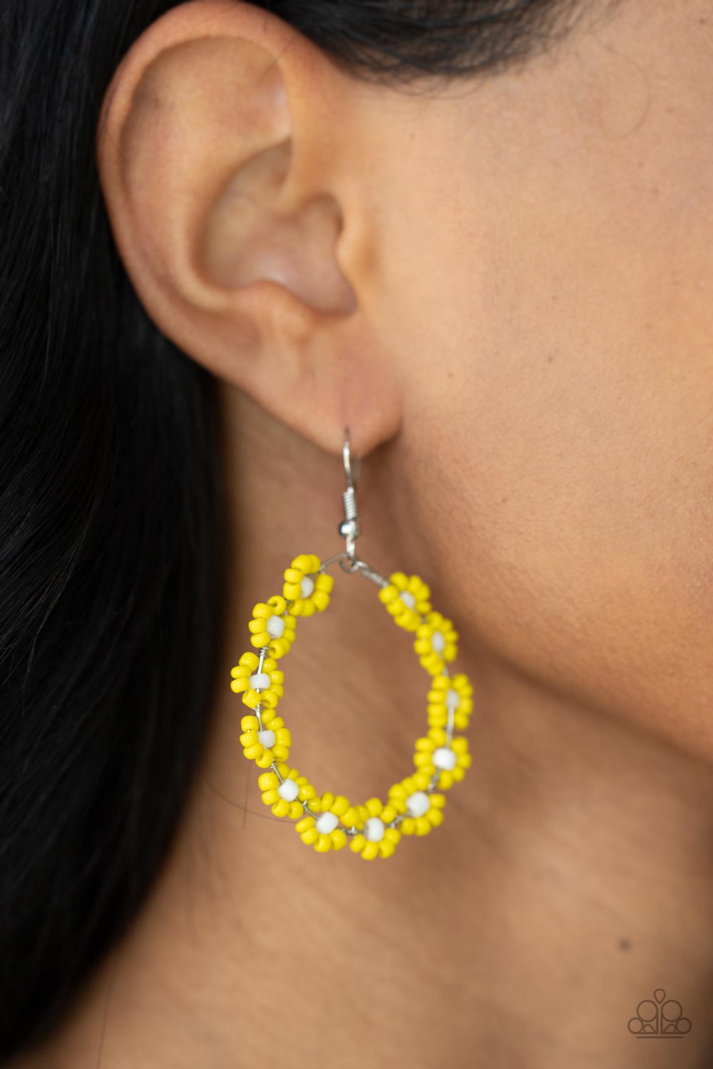 Festively Flower Child - Yellow & White Seed Bead Earrings - Princess Glam Shop