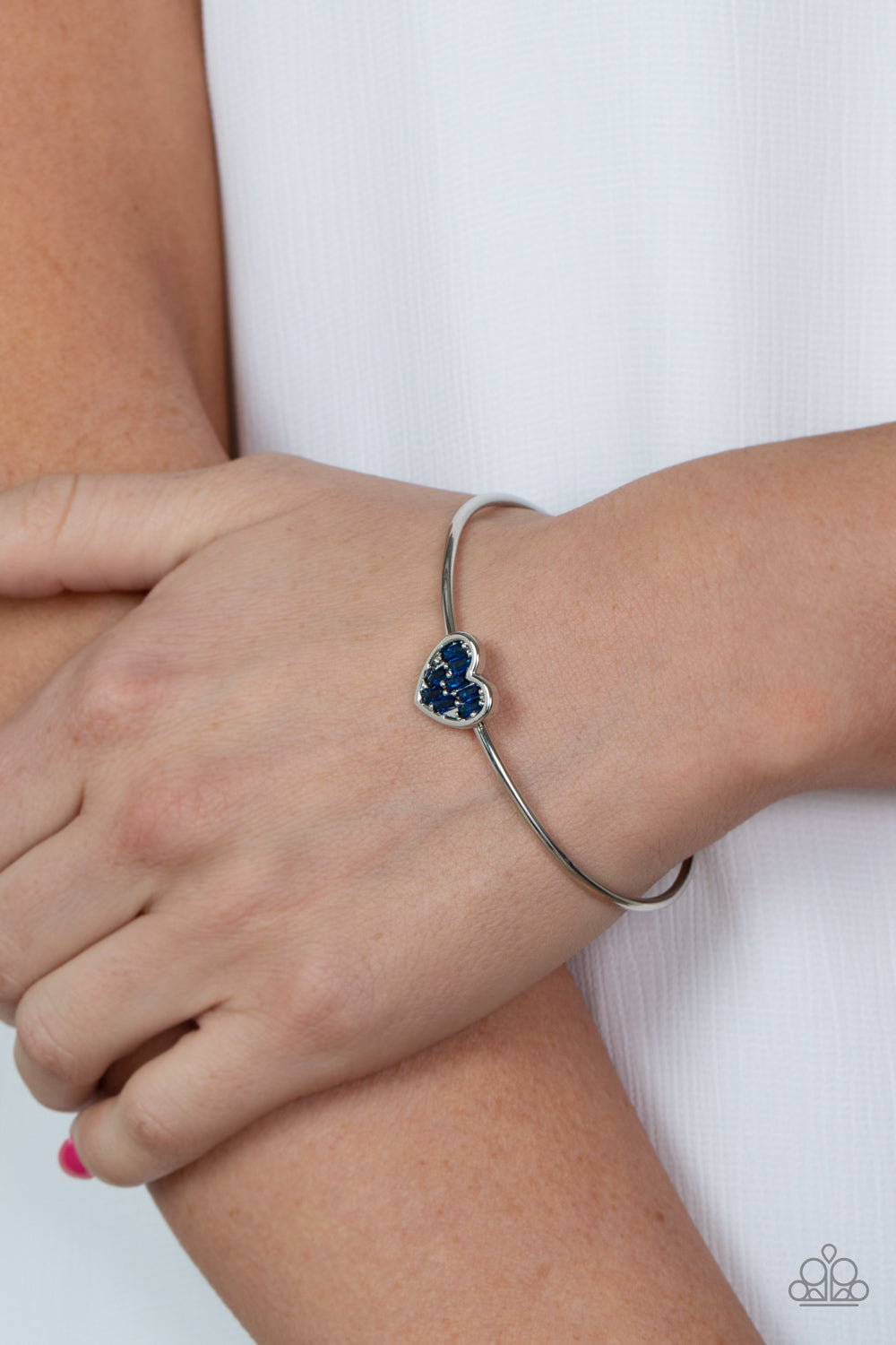 Heart of Ice - Blue Bracelet - Princess Glam Shop