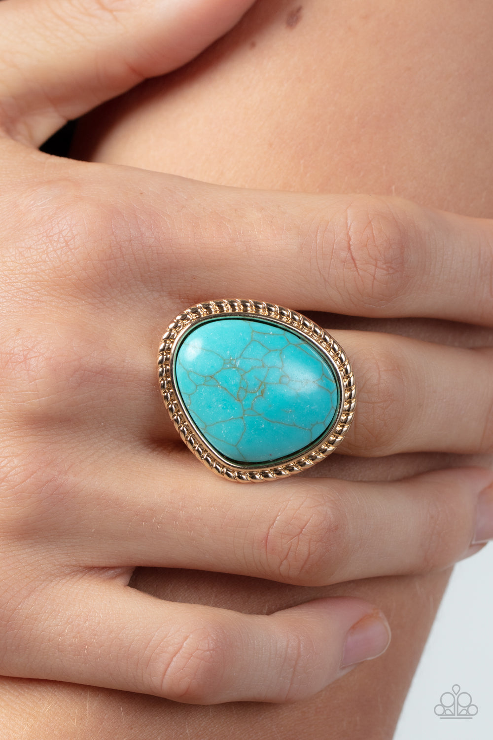 Take the High RODEO - Gold & Blue Stone Ring - Princess Glam Shop