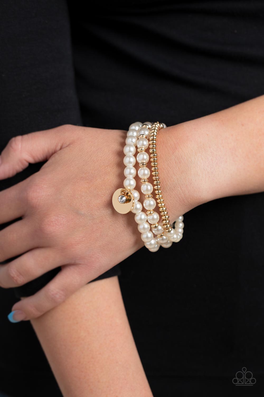 Pearly Professional - Gold & White Bracelet Set