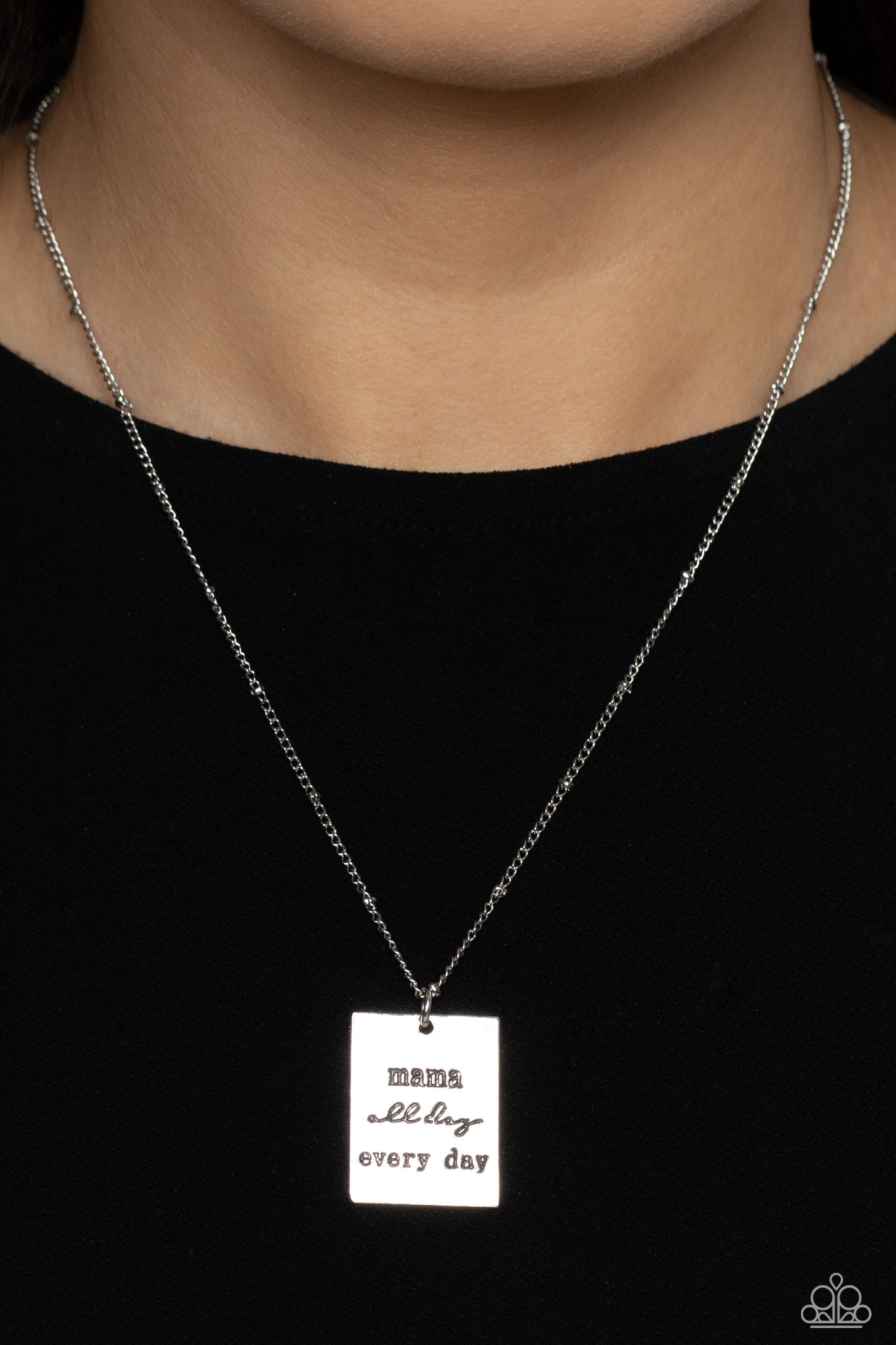 Mama MVP - Silver Necklace Set