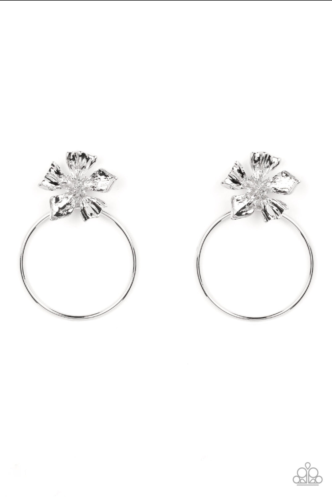 Buttercup Bliss Silver Earrings August 2022 Life of the Party Exclusive - Princess Glam Shop